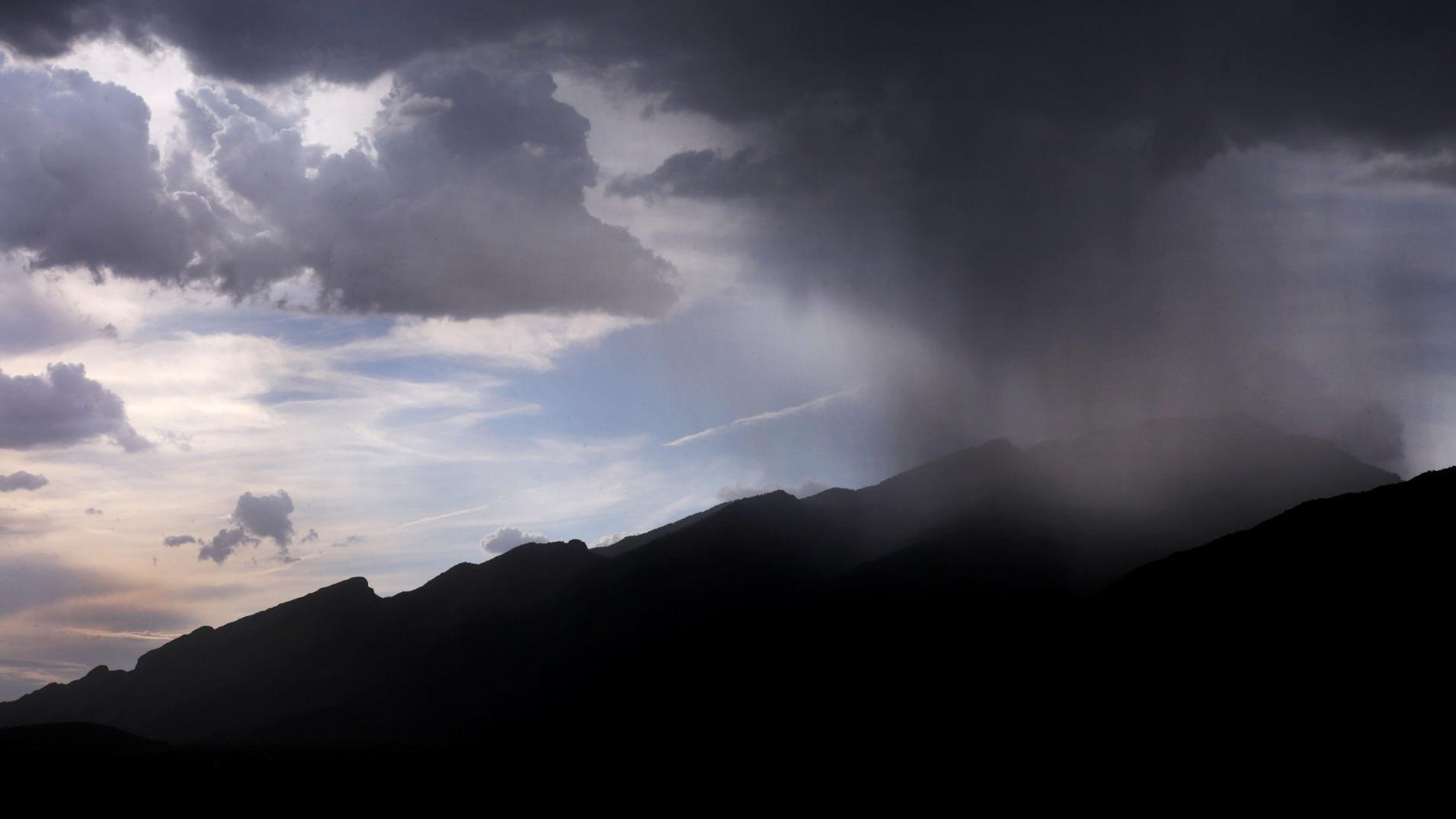 Monsoon rains finally hit Tucson, help contain Burro Fire